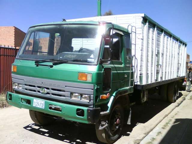 Venta de camiones usados nissan condor en todo el peru