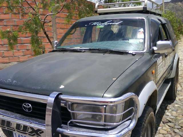 venta de autos en bolivia toyota hilux #4